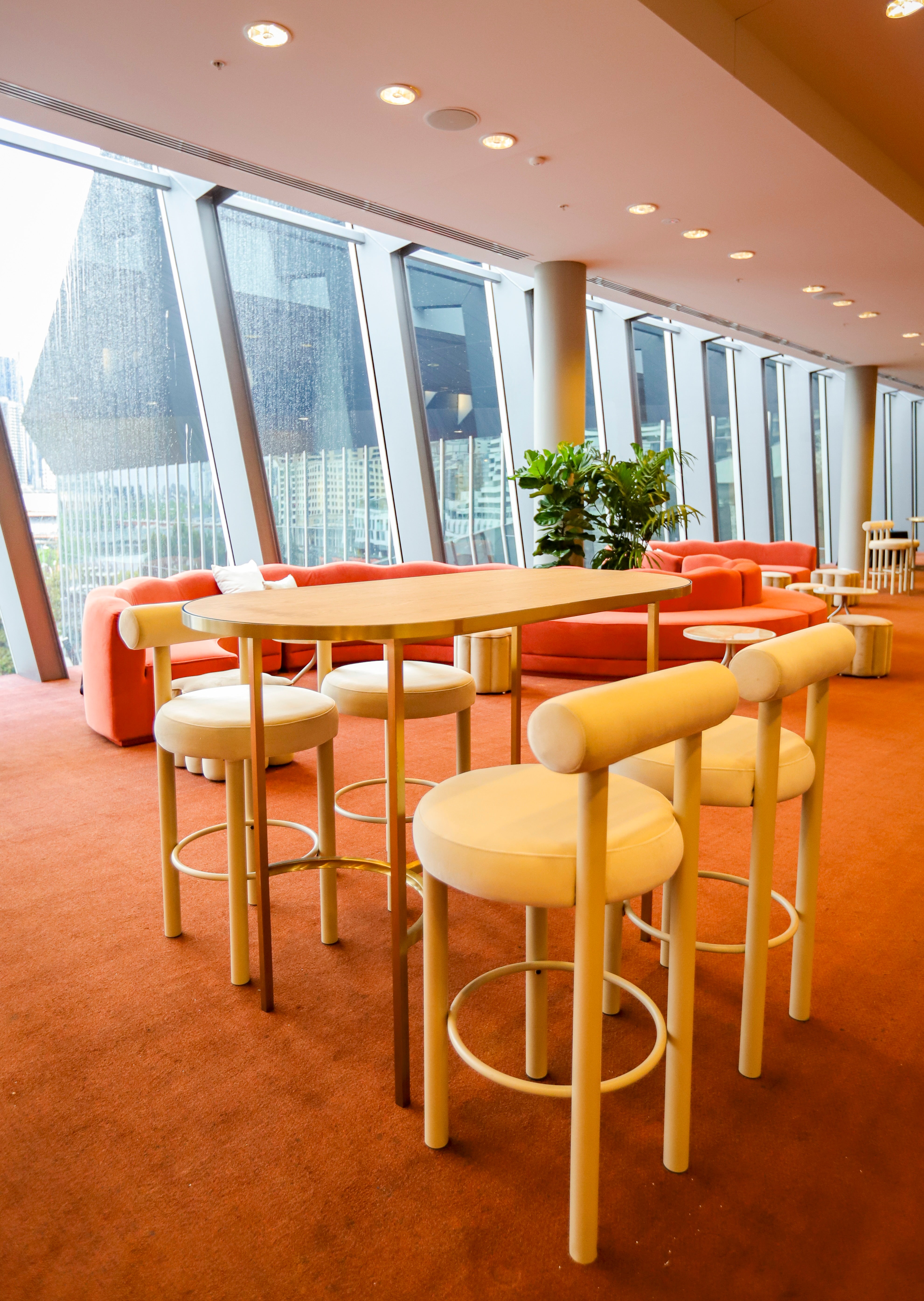 Arc Bar Table (Oblong)
