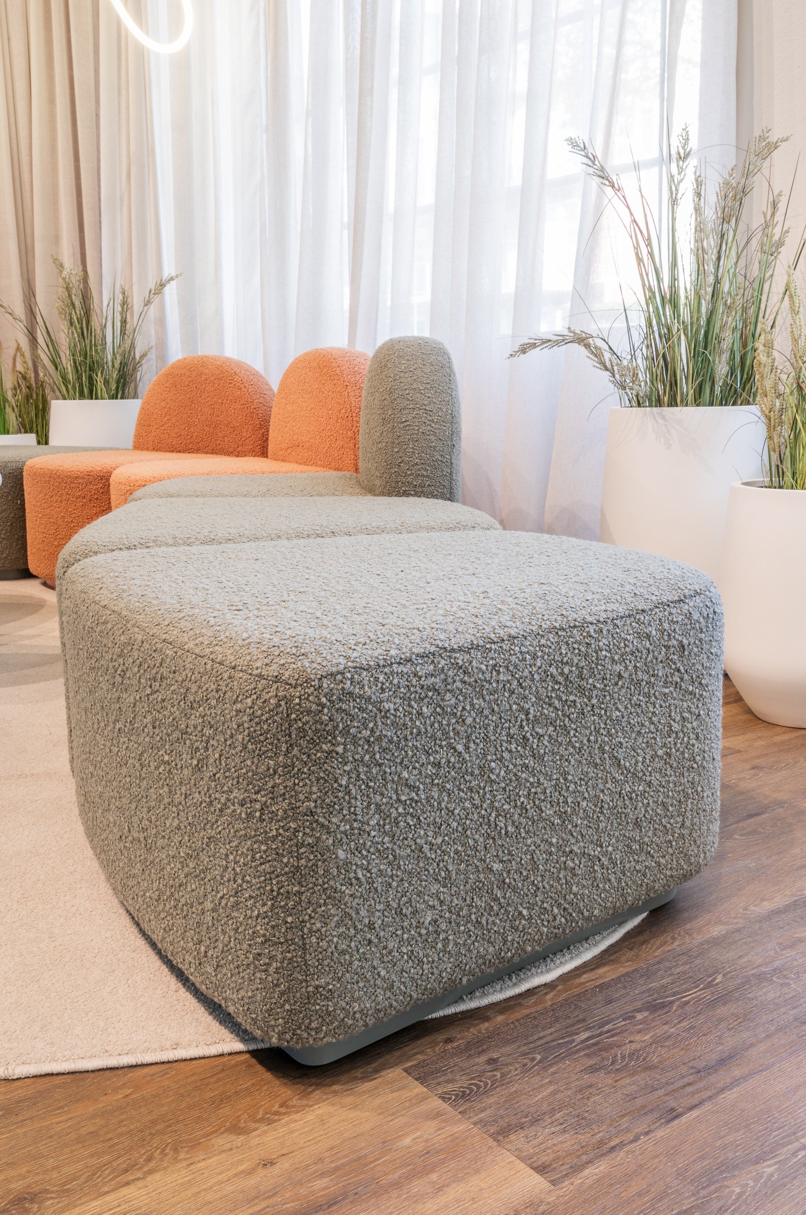 Harper Modular Lounge