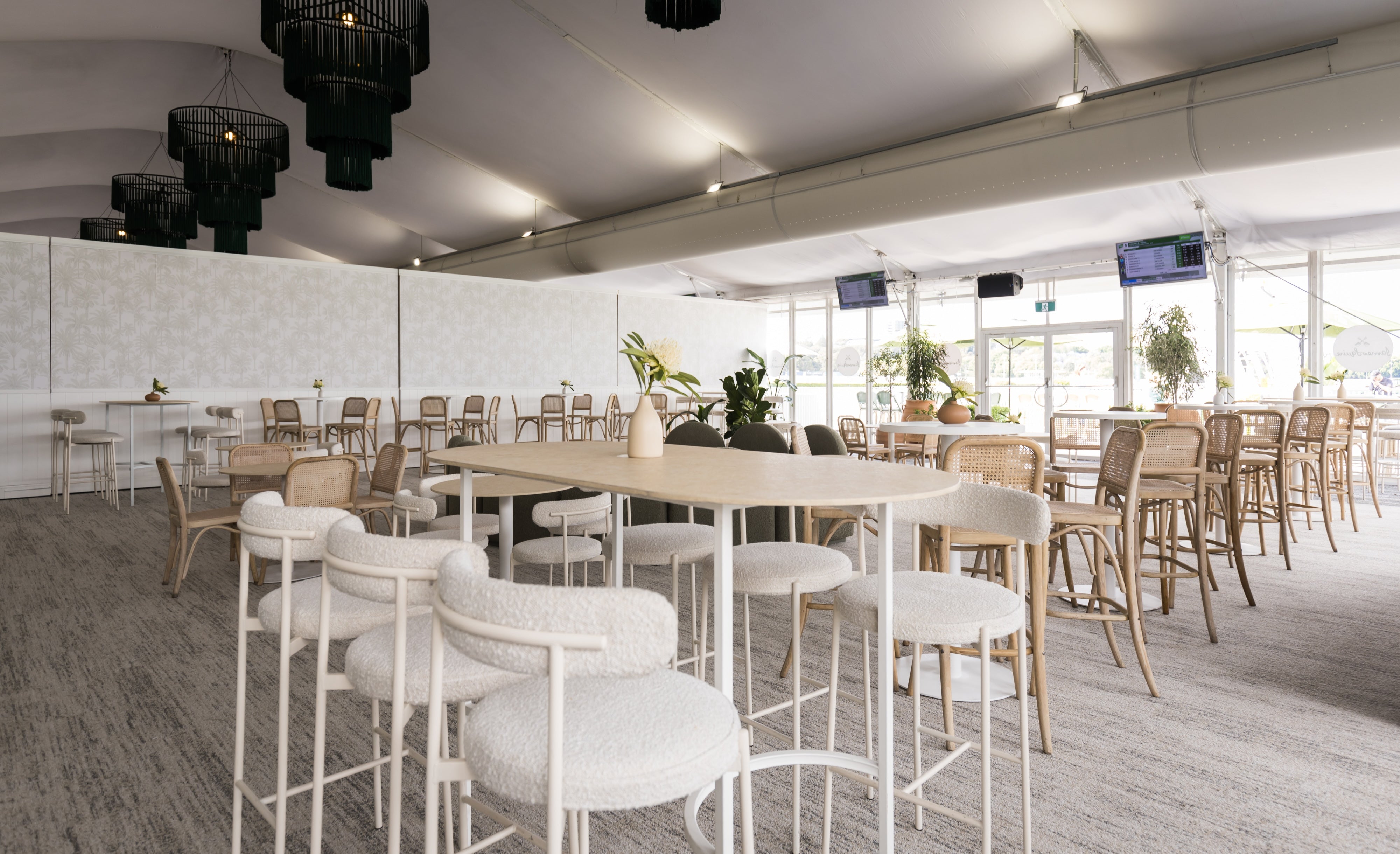Arc Bar Table (Oblong)