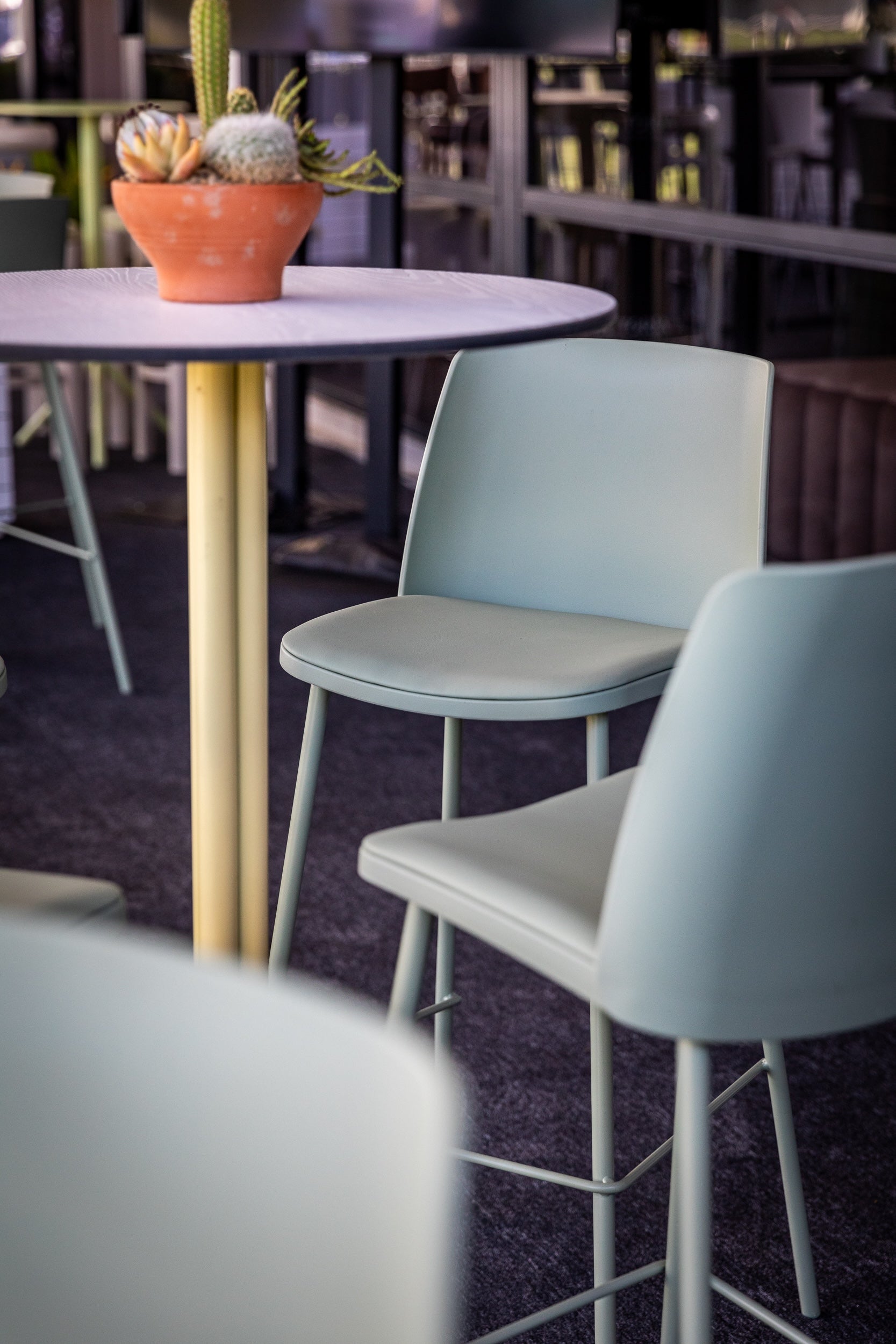 Sia Stool