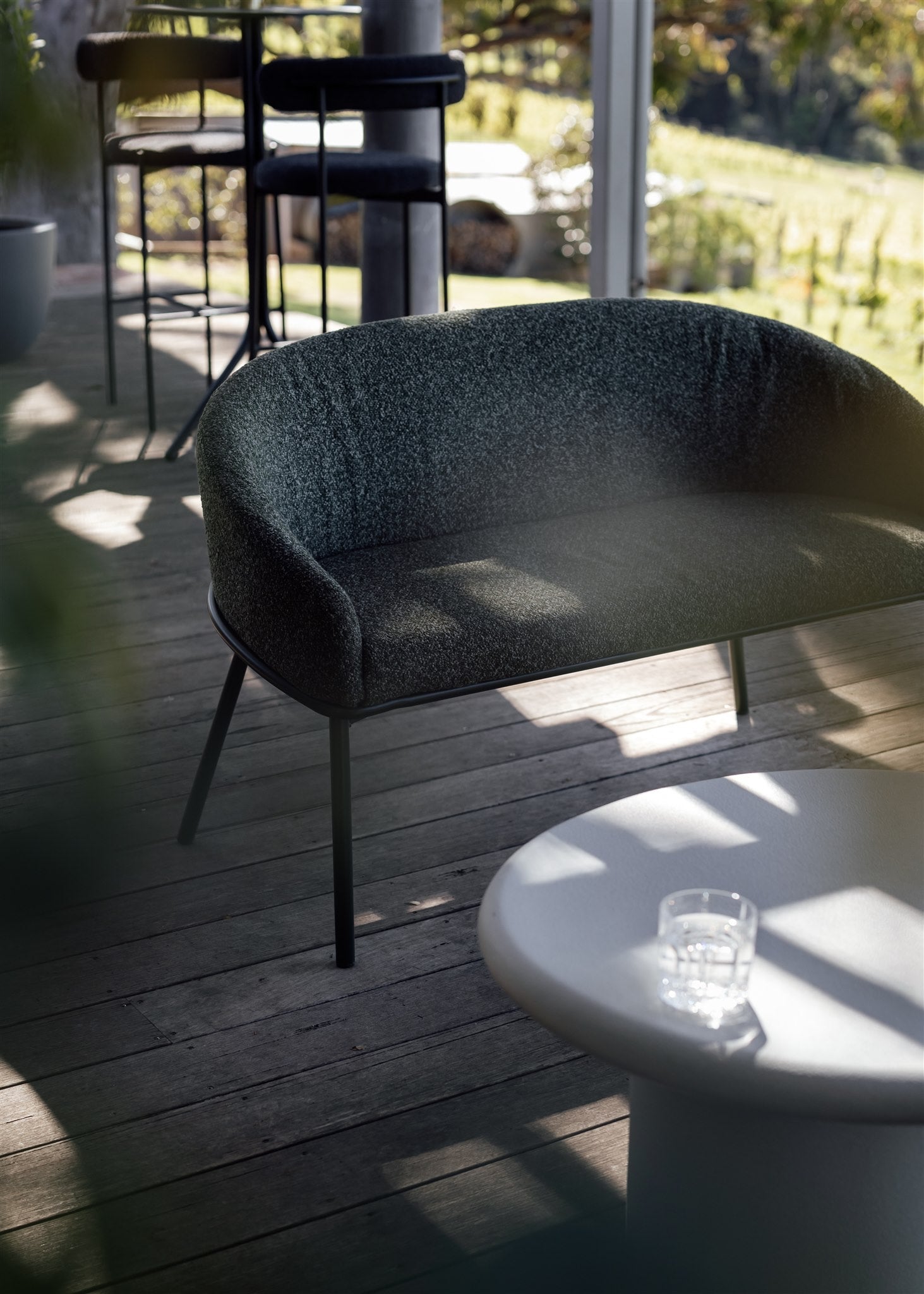 Finley Lounge