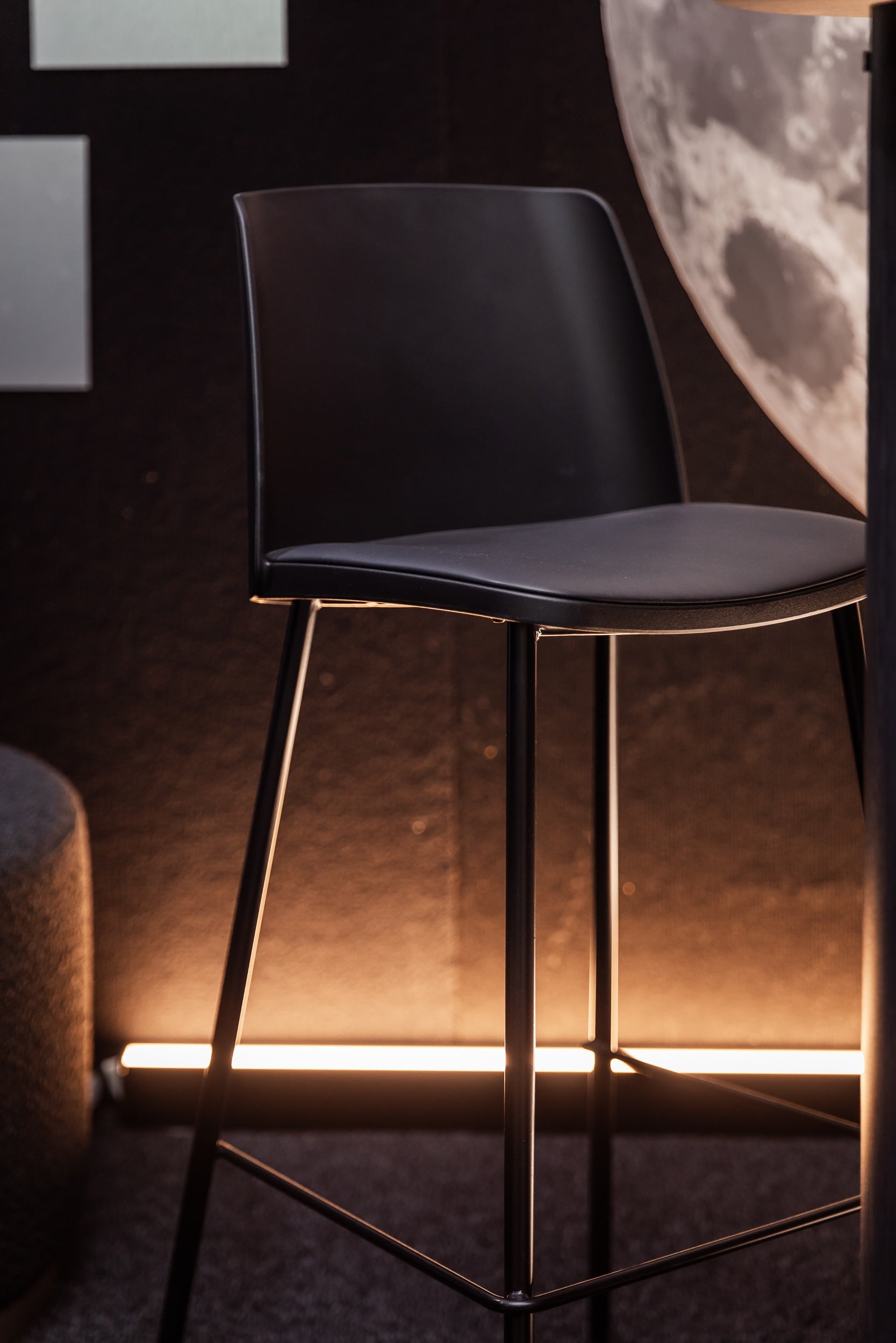 Sia Stool