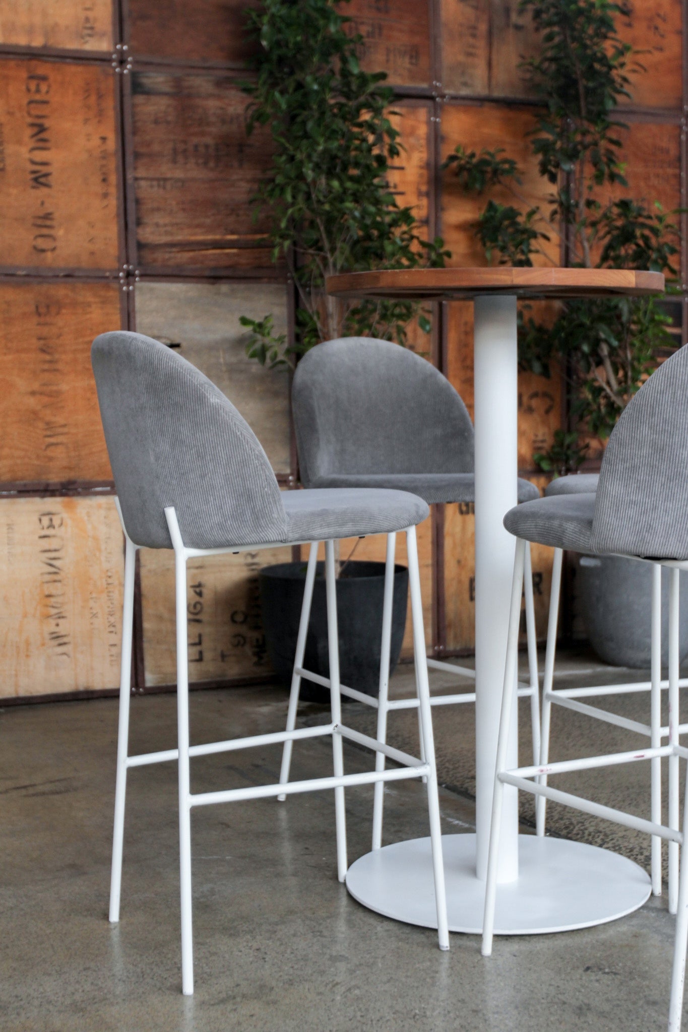 Ivy Stool