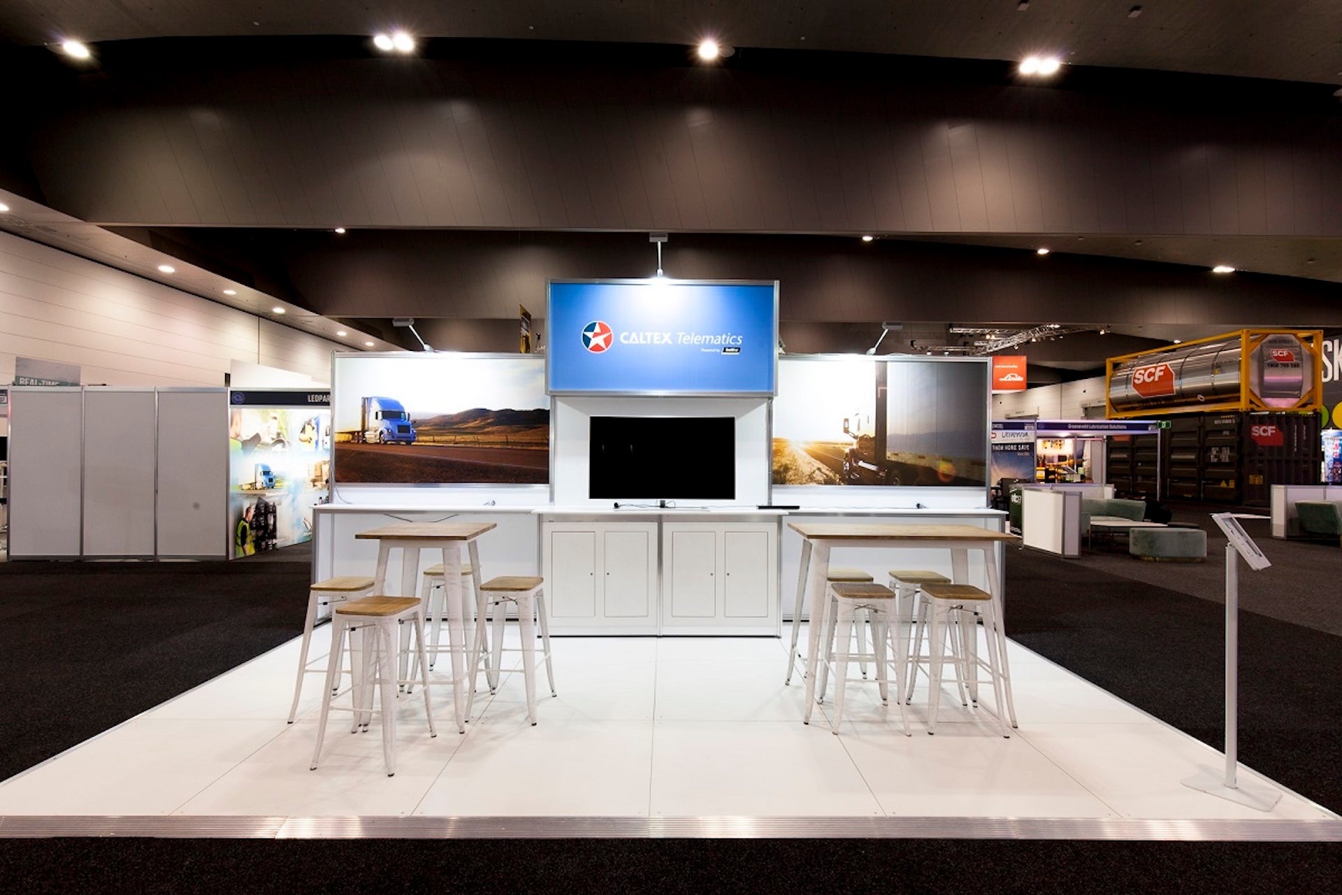 Convention - 6x3 Peninsula