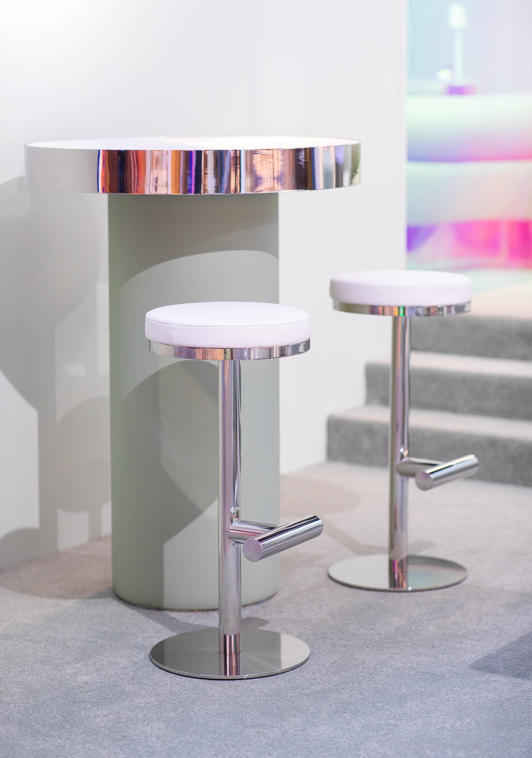 Aura Stool